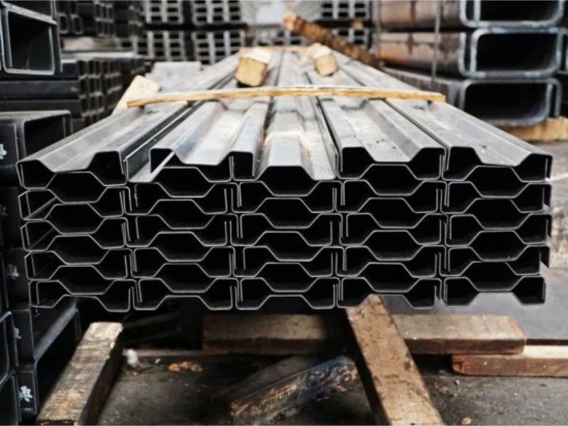 จำหน่ายเหล็กกันชนข้างรถบรรทุก